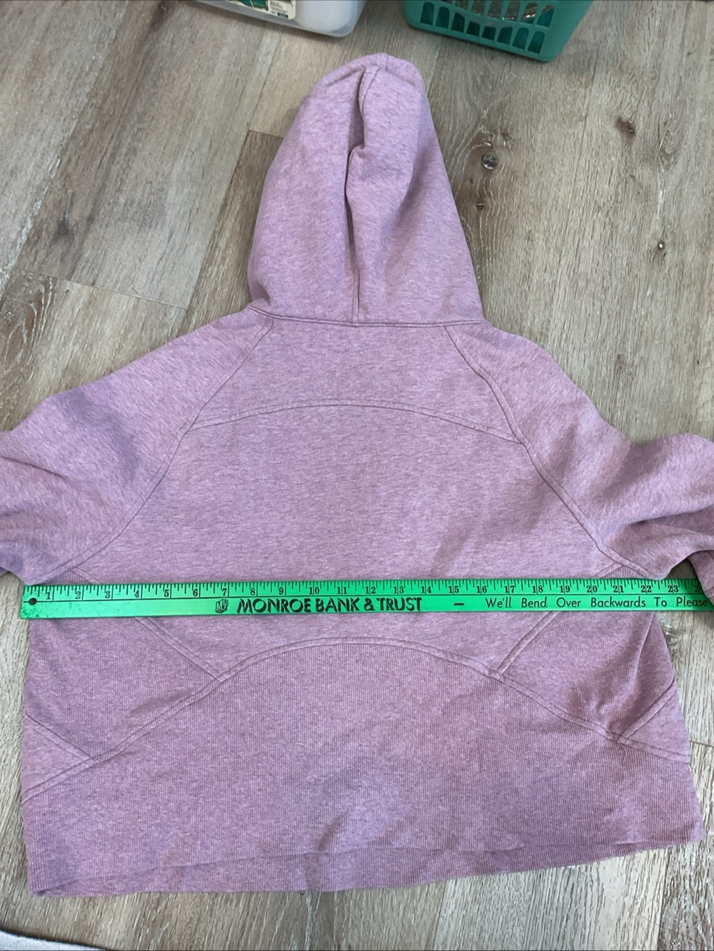 Lululemon - 1/2 Zip Cropped Hooded Sweatshirt - Pinkish Purple - Ladies Sz Med - Picture 7 of 11